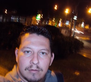 Dj Rezende no comando da noite